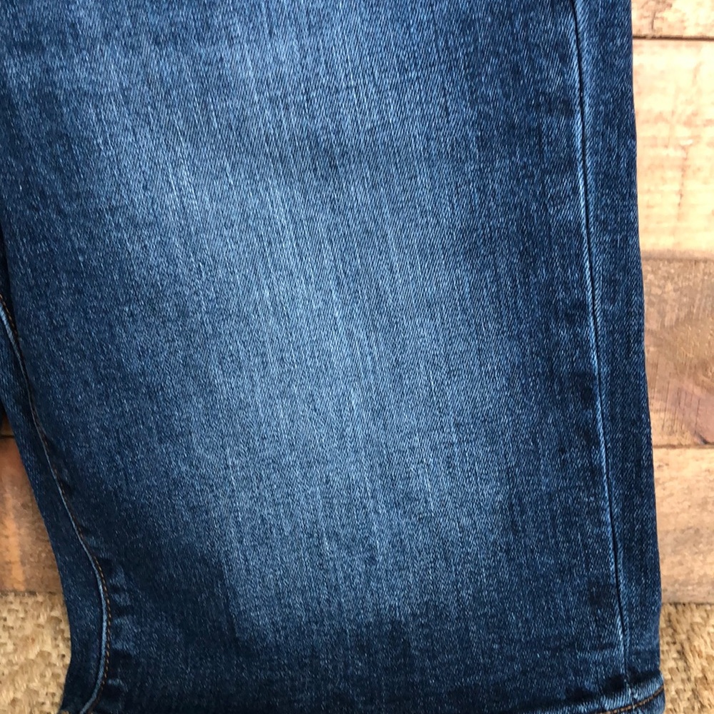 Made and Loved Loft Denim Shorts Size 2 (26) - Picture 3 of 9